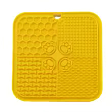 Dog Lick Mat Enrichment Kit Silicone 4-Section Non-Slip with Spreader – Pethurst